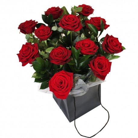 Romantic Dozen Roses